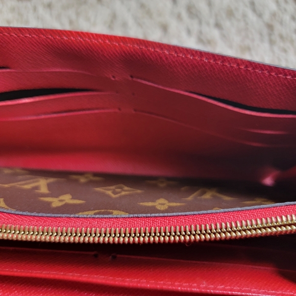 COA 💞 LOUIS VUITTON MONOGRAM CANVAS SARAH RETIRO WALLET - Picture 9 of 12